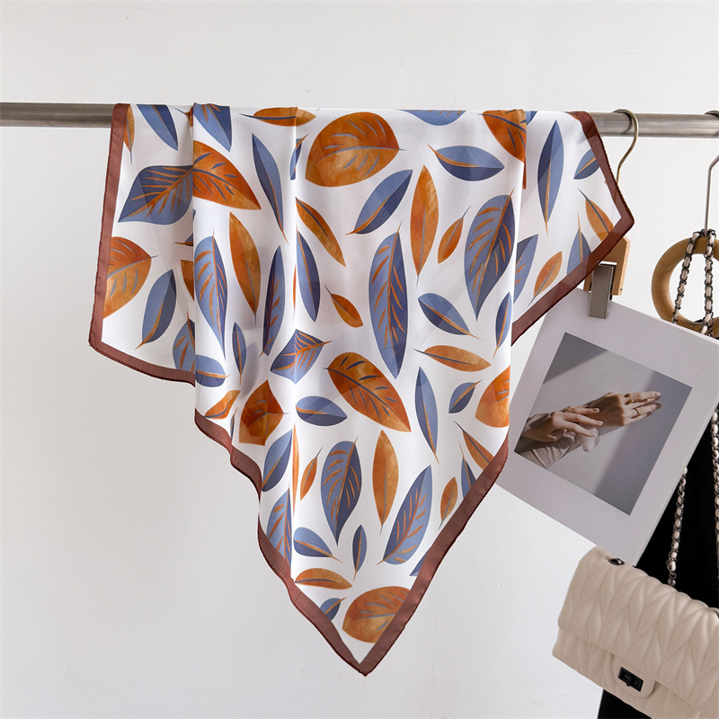 Luxury Brand Print 70cm Square - Women Bags Online 评论和价格