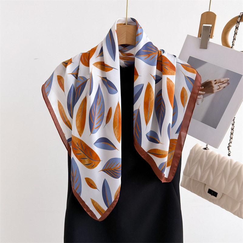 Luxury Brand Print 70cm Square - Women Bags Online 评论和价格